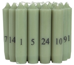 4170-81 Kalenderlys støvgrøn bedelys med sorte tal fra Ib Laursen - Tinashjem